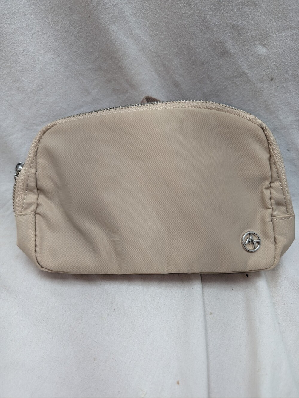 Pander Zipper Fanny Pack Nylon Everywhere Belt Bag for Women beige ivory